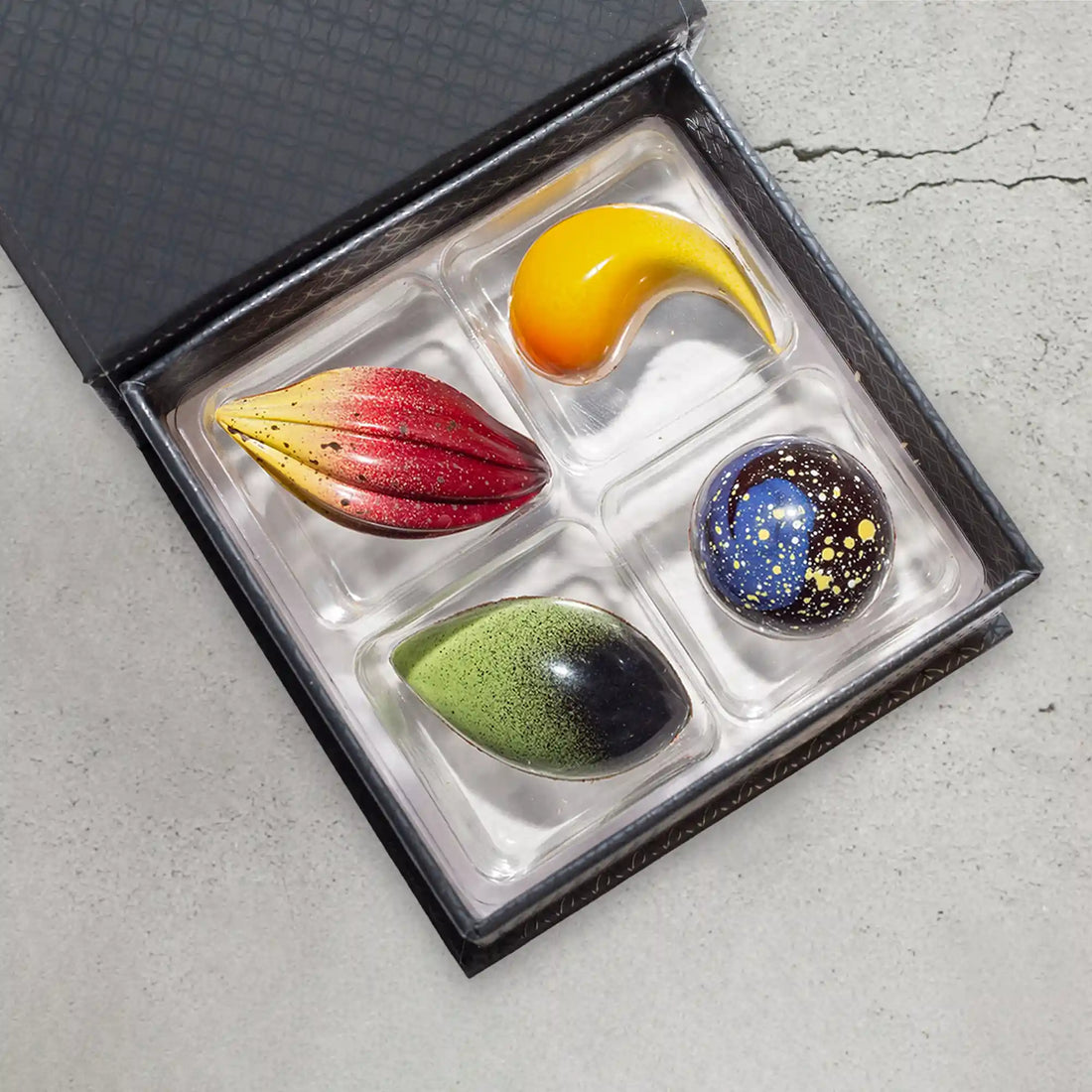 4-piece Luxury Chocolate Gift Box with 4 hand-painted colorful chocolate bonbons