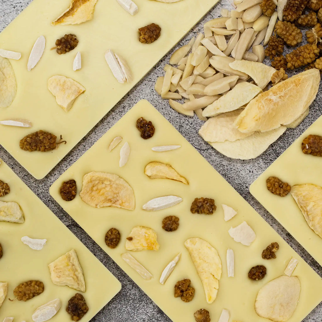 Delectable Peach - Front and Back of Sugar Free White Chocolate Bar with Peaches, Mulberries, and Almonds